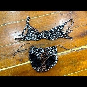 Vintage leopard print bikini